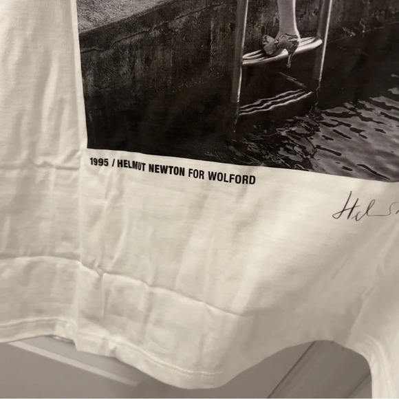 Wolford White Graphic Short Sleeve Tee - Picture 11 of 15